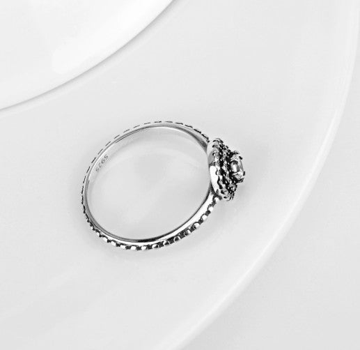 Noxypera 925 Sterling Silver Diamante Ring