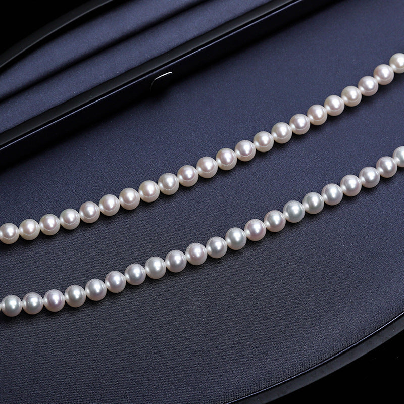 Noxypera Pearl Necklace