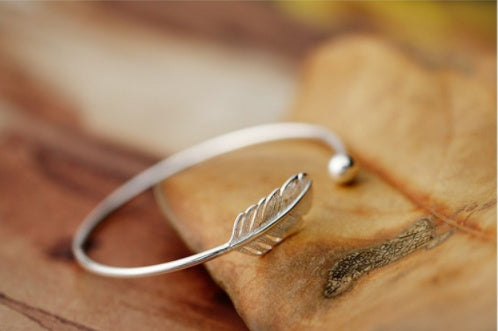 Noxypera S925 Sterling Silver Leaf Bracelet