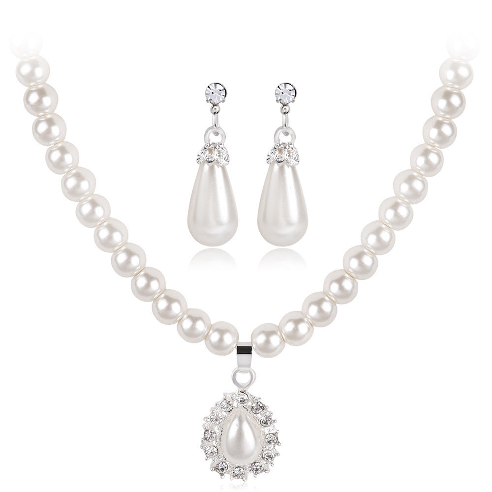 Noxypera Drop Pearl Necklace Earrings Set