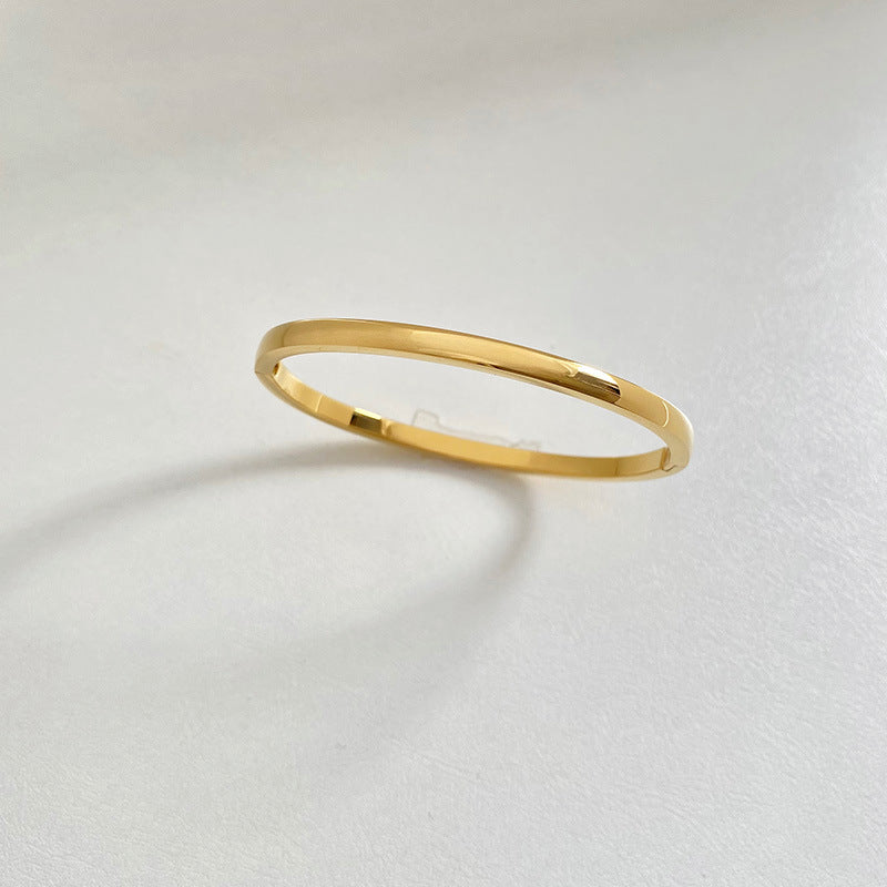 Noxypera Stainless Steel Gold Bracelet