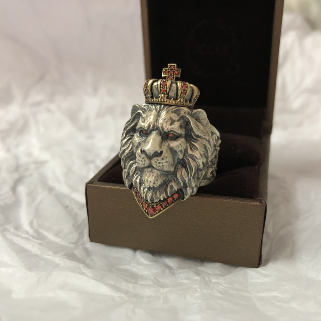 Noxypera Vintage Lion Men Ring