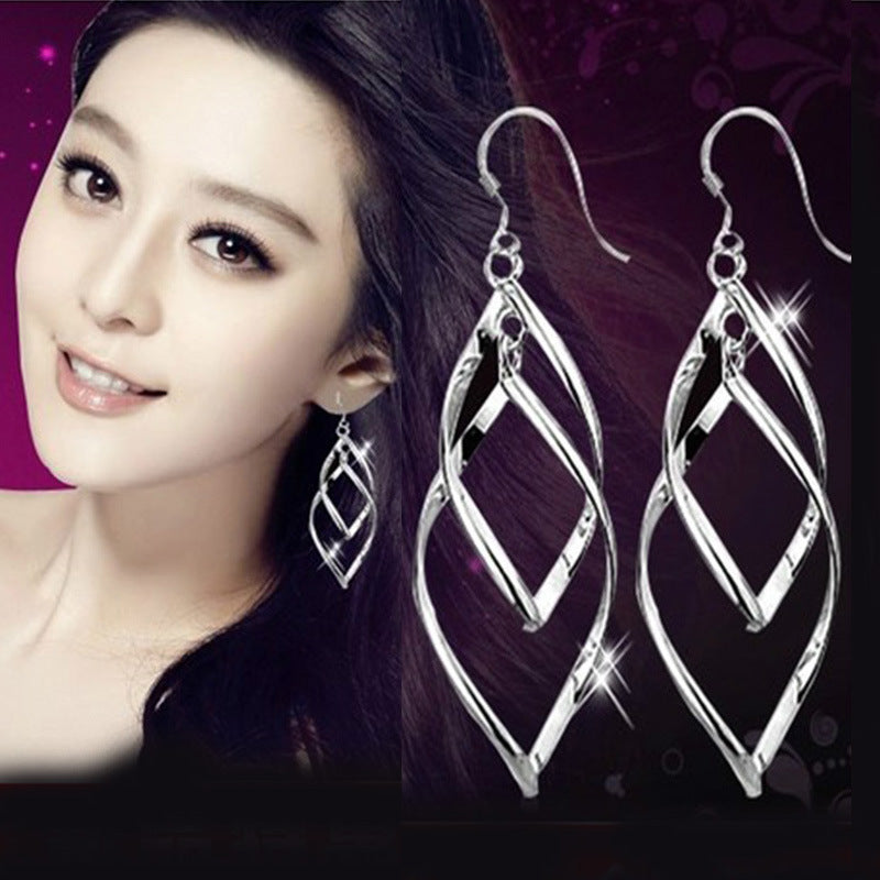 Noxypera Silver Drop Leaf Earring
