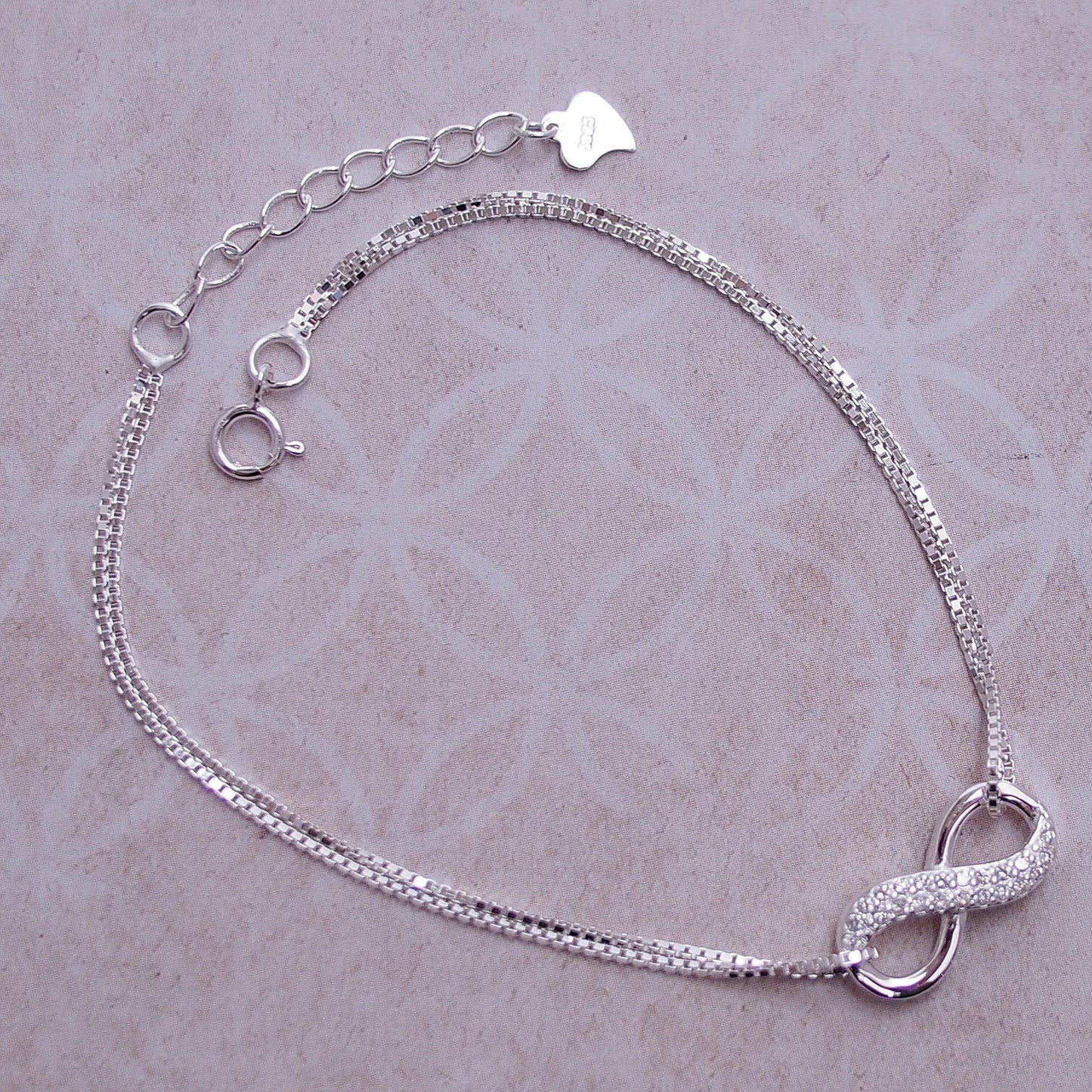 Noxypera Infinite Silver Lucky Bracelet