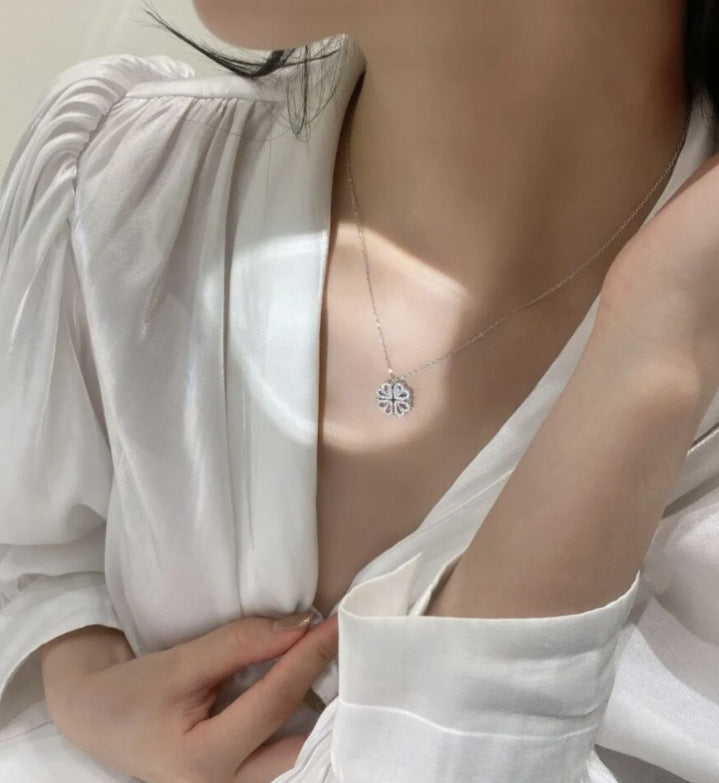 Noxypera Magnetic Folding Heart Shaped Four Leaf Clover Pendant Necklace