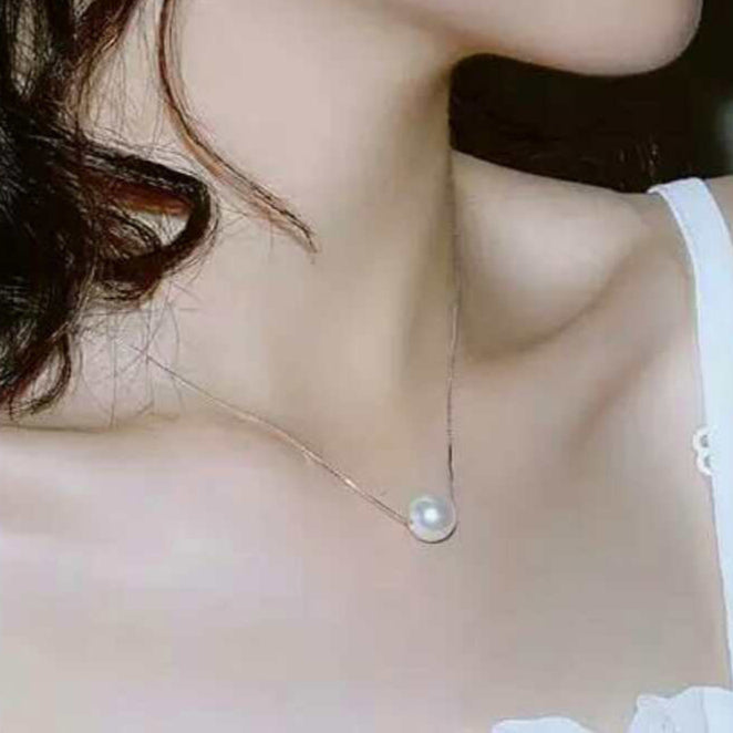Noxypera Pearl Necklace