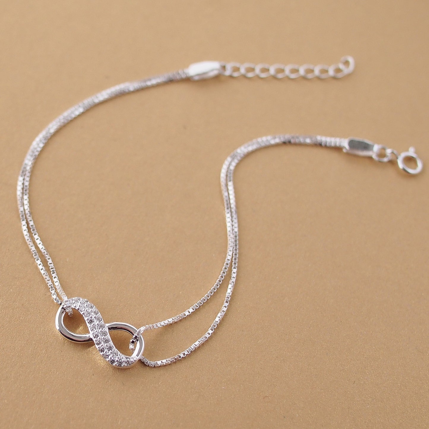 Noxypera Infinite Silver Lucky Bracelet