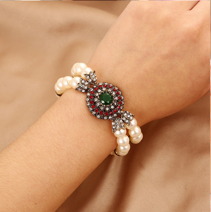 Noxypera Luxury Pearl Bracelet