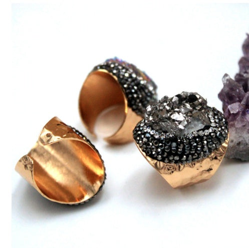 Noxypera Agate Crystal Stone Ring