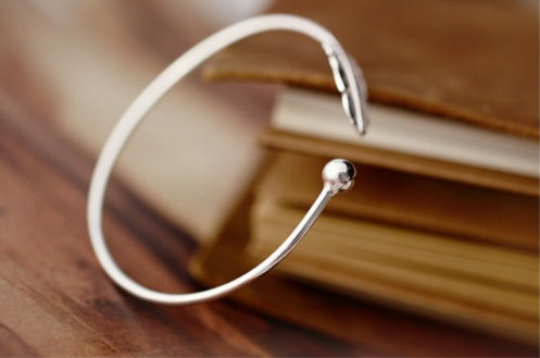 Noxypera S925 Sterling Silver Leaf Bracelet