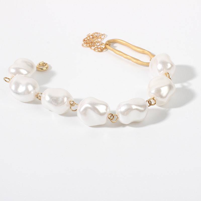 Noxypera Baroque Pearl Bracelet