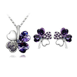 Noxypera Four-Leaf Crystal Necklace Earrings Set