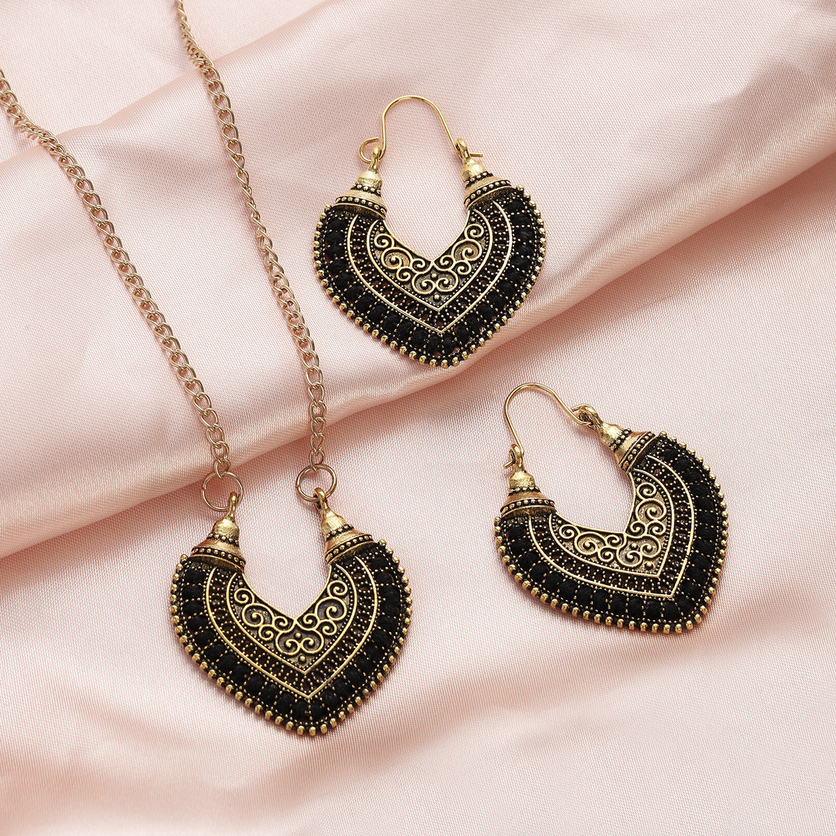 Noxypera Colored Rope Winding Earrings Necklace Set
