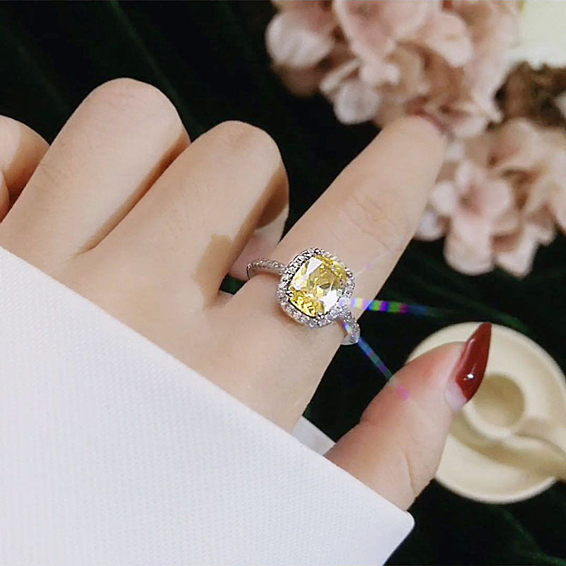 Noxypera Engagement Ring