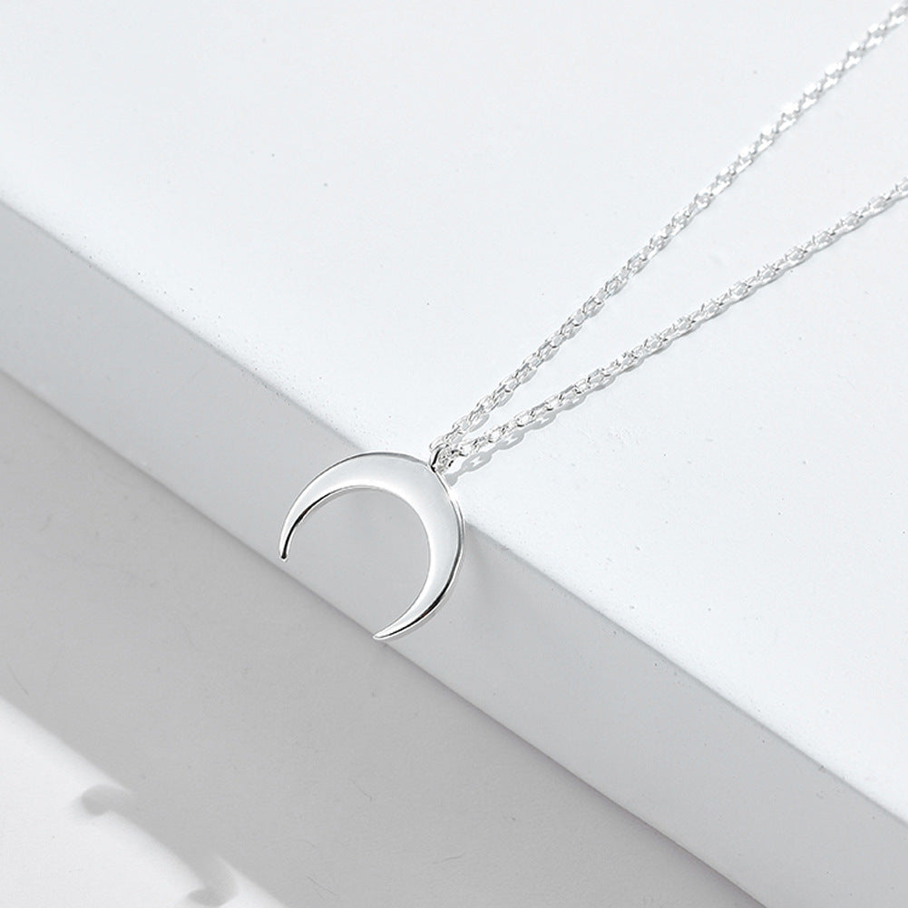 Noxypera Sterling Silver Moon Pendant Necklace