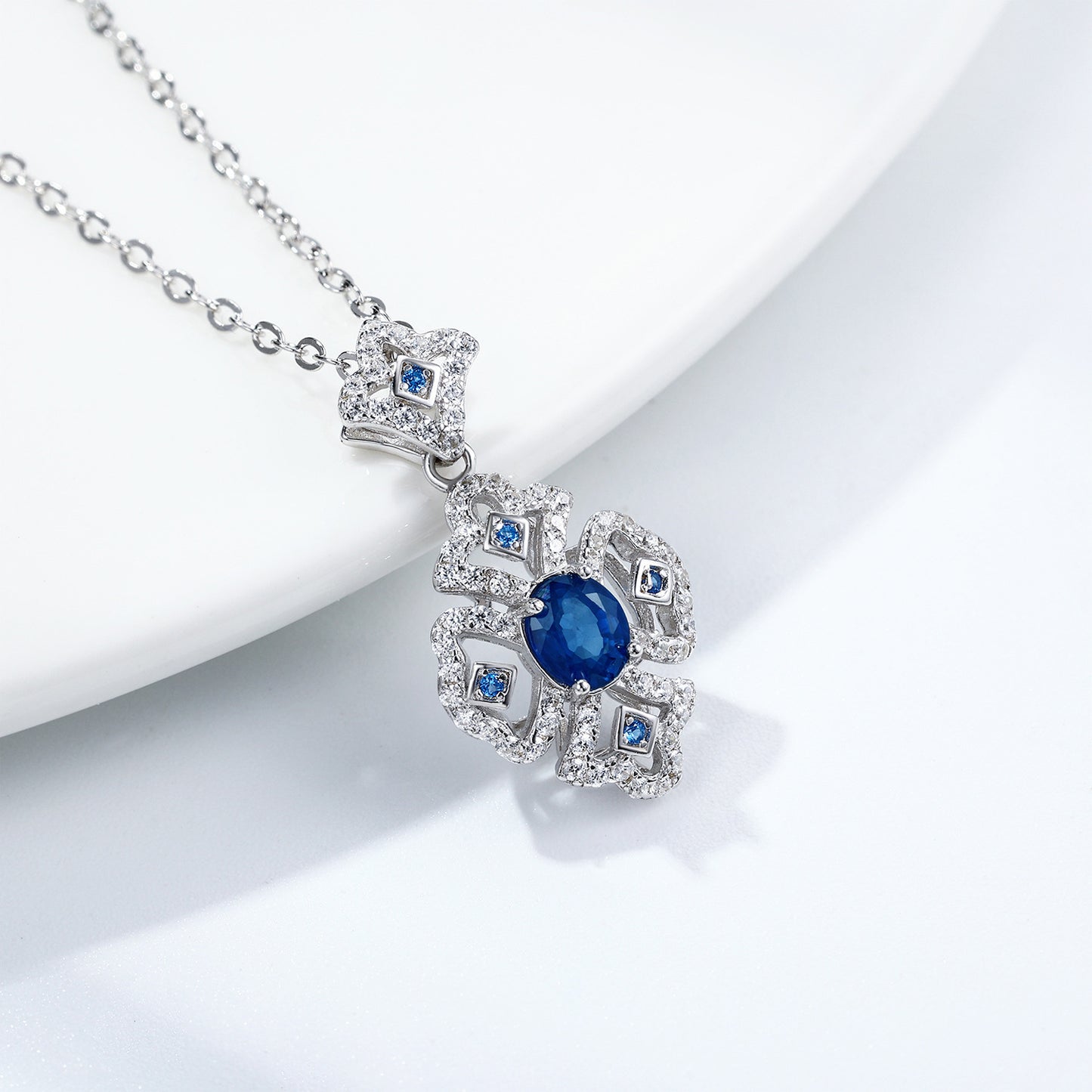 Noxypera 925 Silver Natural 0.55 Carats Sapphire Pendant Necklace