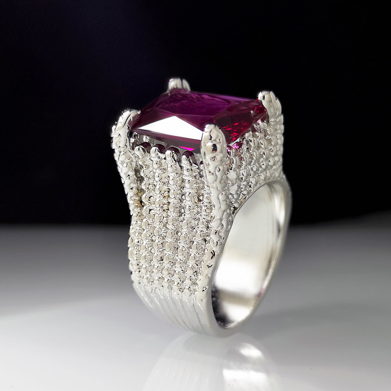 Noxypera Square Ruby Ring