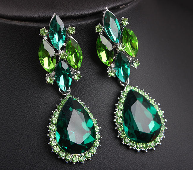 Noxypera Crystal African Necklace Earring Set