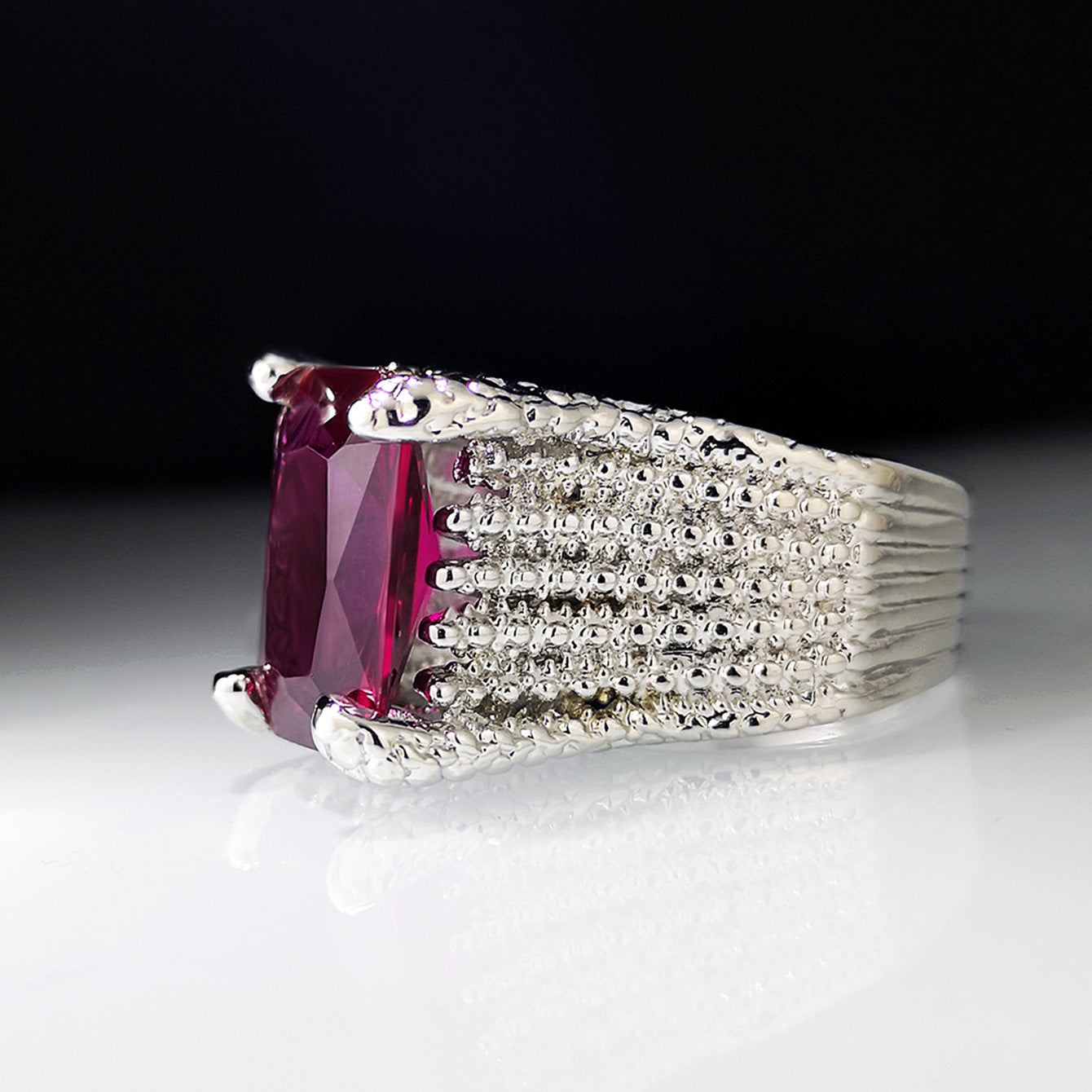 Noxypera Square Ruby Ring