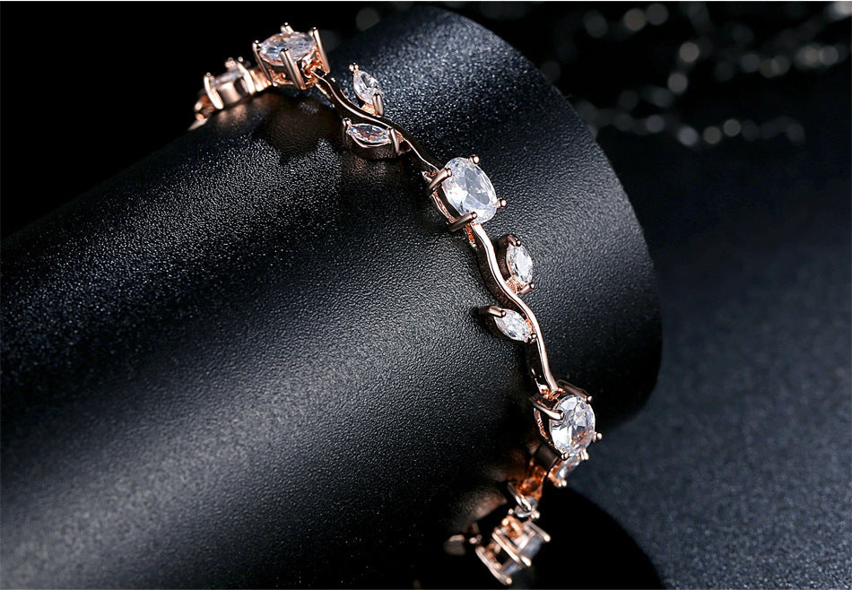 Noxypera Silver Plated Crystal Bracelet