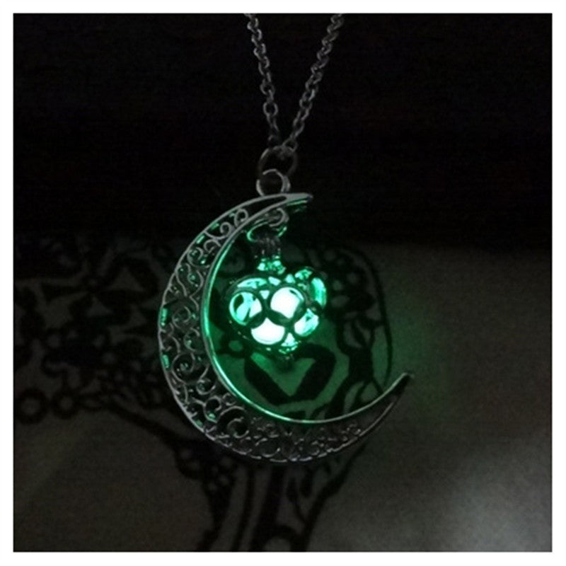 Noxypera Glowing Silver Plated Chain Necklaces