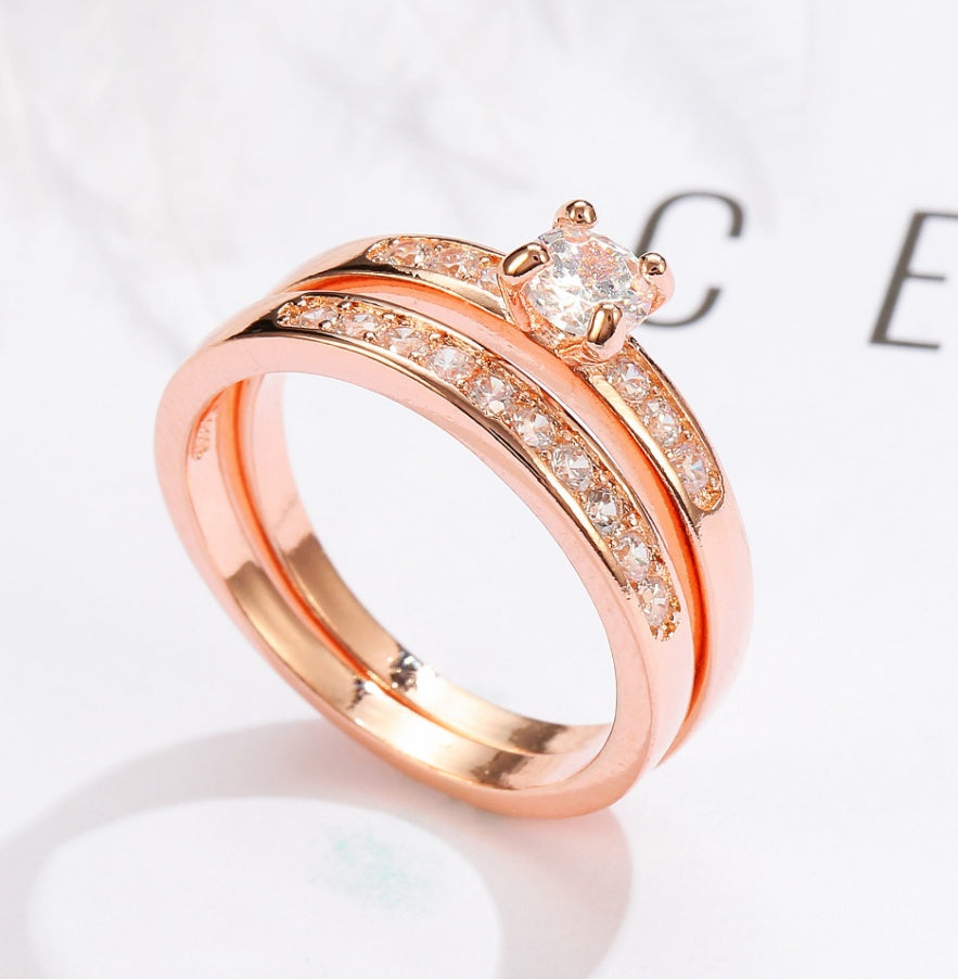 Noxypera Rose Gold Ring With Diamonds