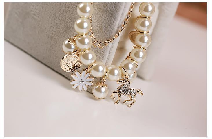 Noxypera Pearl Flower Bracelet