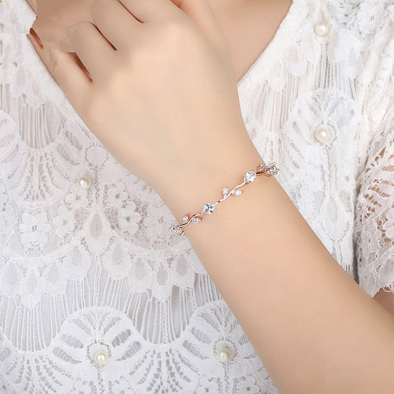 Noxypera Silver Plated Crystal Bracelet