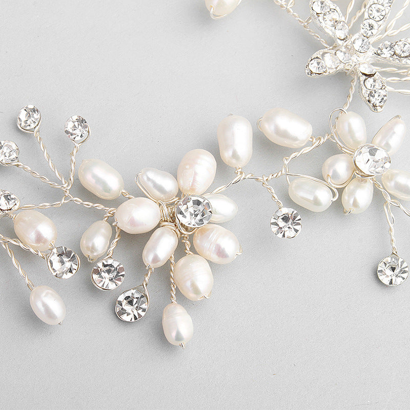 Noxypera Pearl Necklace And Earring Set