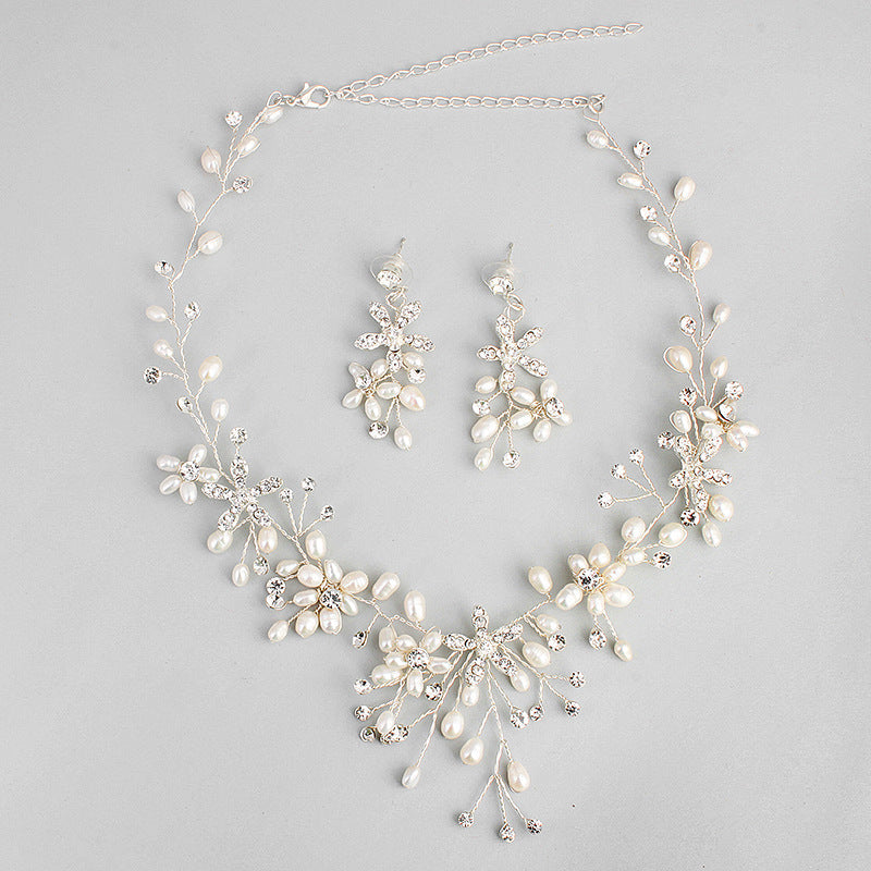 Noxypera Pearl Necklace And Earring Set