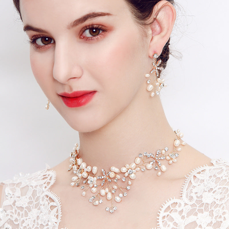 Noxypera Pearl Necklace And Earring Set