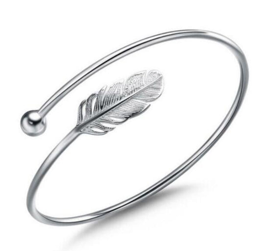 Noxypera S925 Sterling Silver Leaf Bracelet